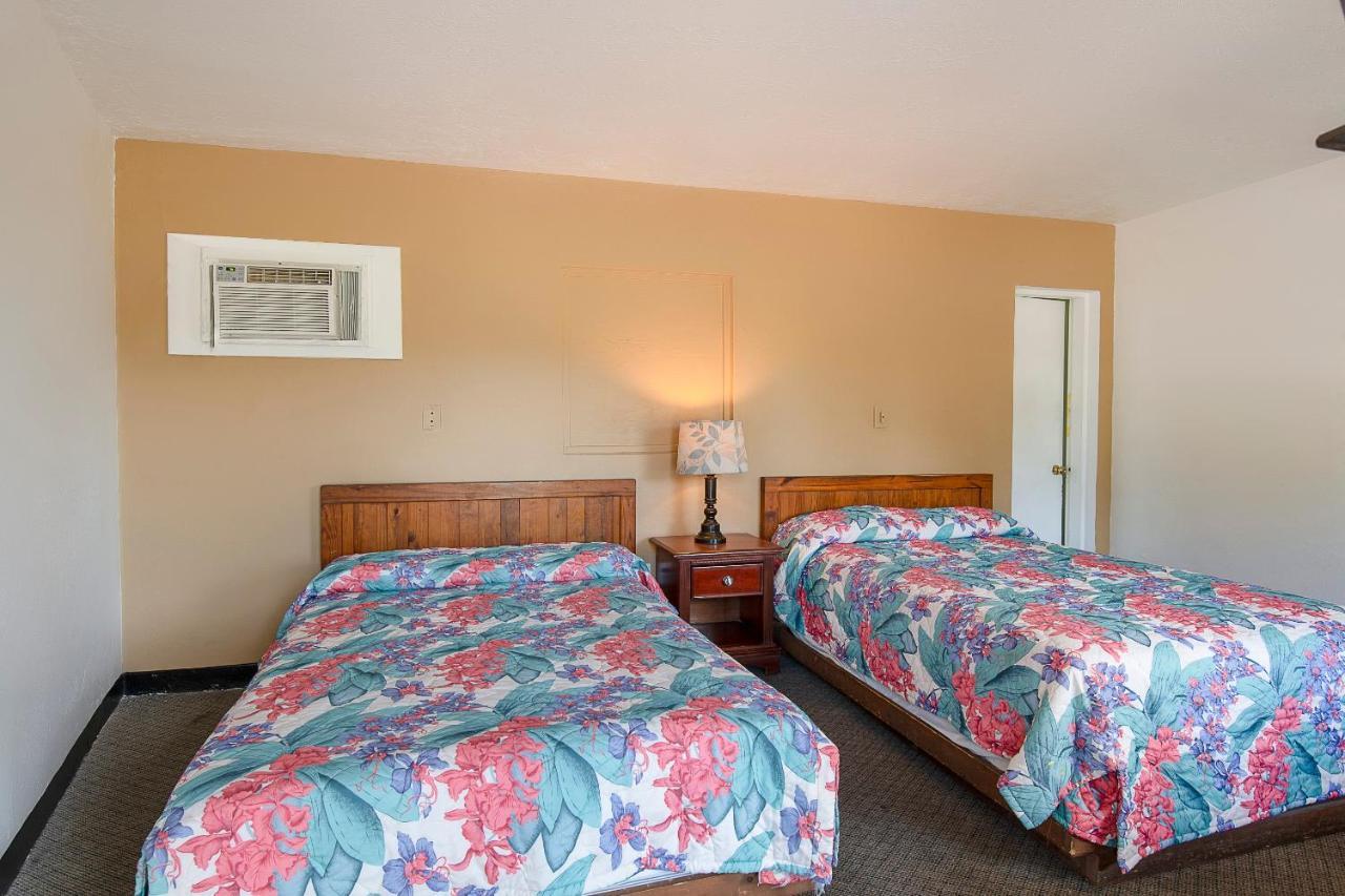 Hotel O Near Fanning Springs State Park Us Hwy 98 Old Town Eksteriør bilde